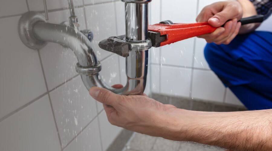 Expert burst pipe repair services in Milford, MI